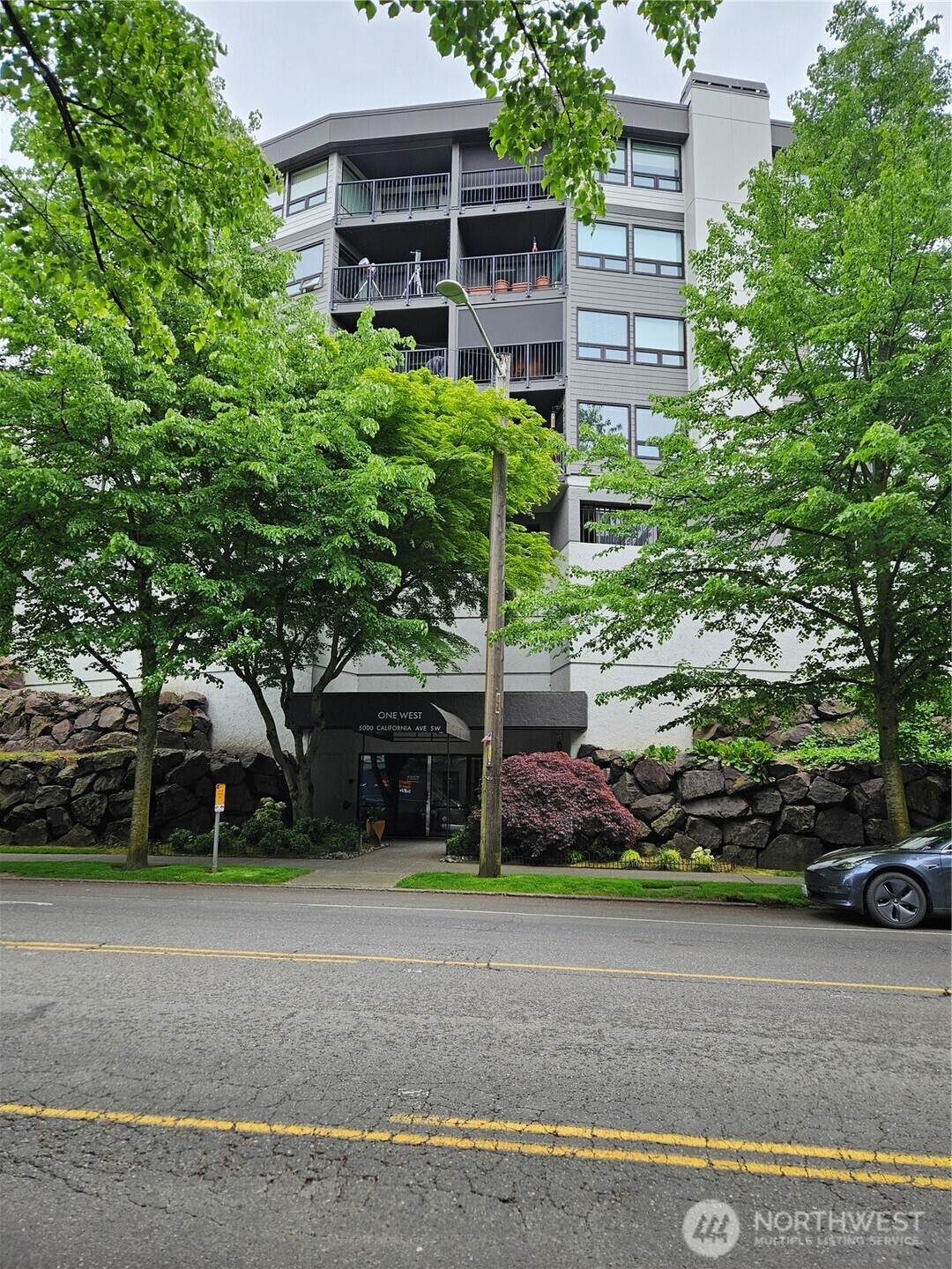 5000 California Avenue - Photo 1