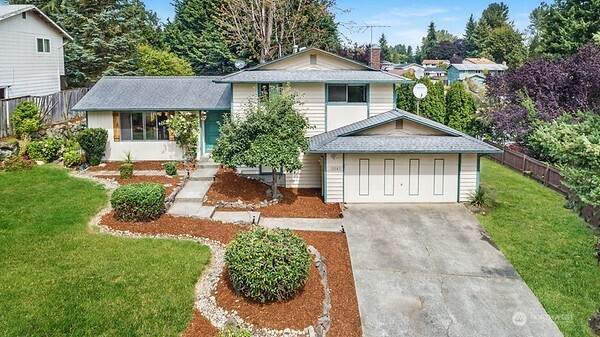 12052 214th Street - Photo 1