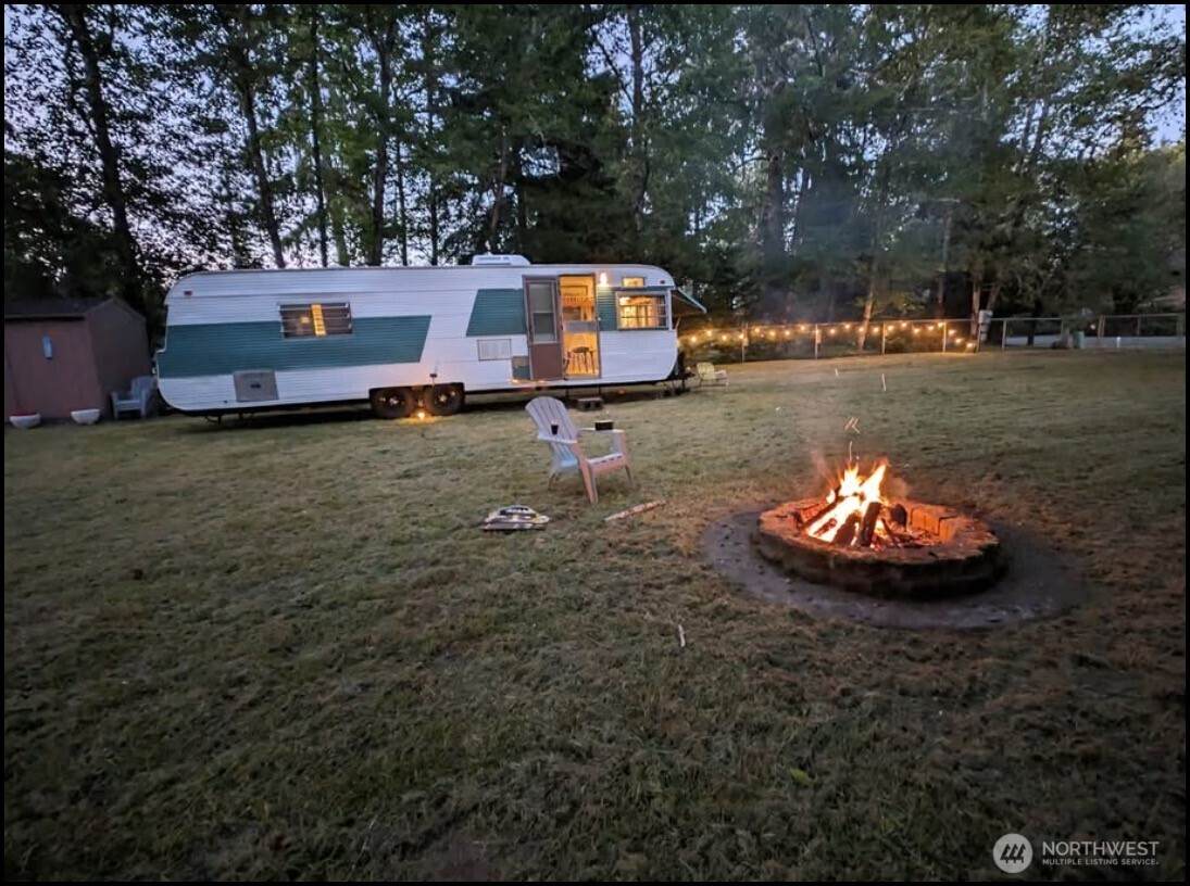 999 Gunderson Avenue - Photo 1