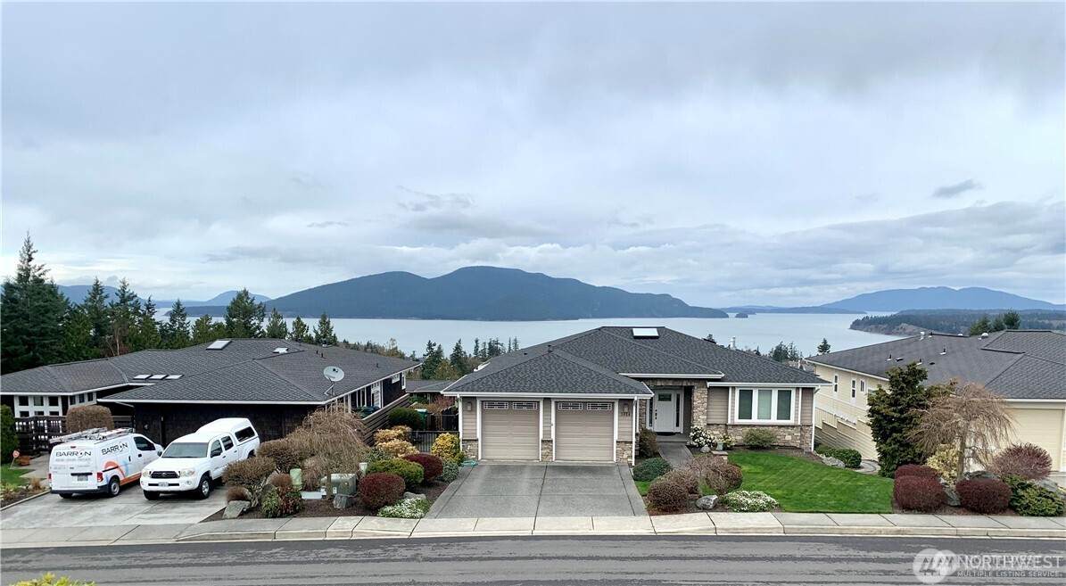 3809 12th Street - Photo 1