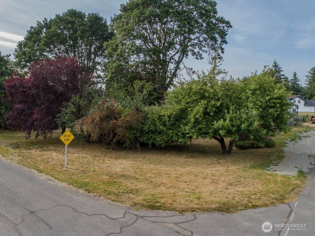 312 2nd Street - Photo 1