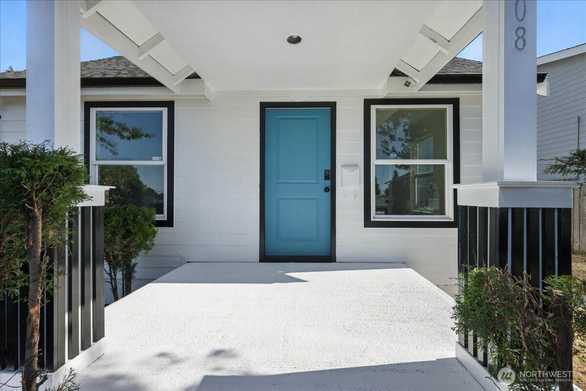 808 59th Street - Photo 1