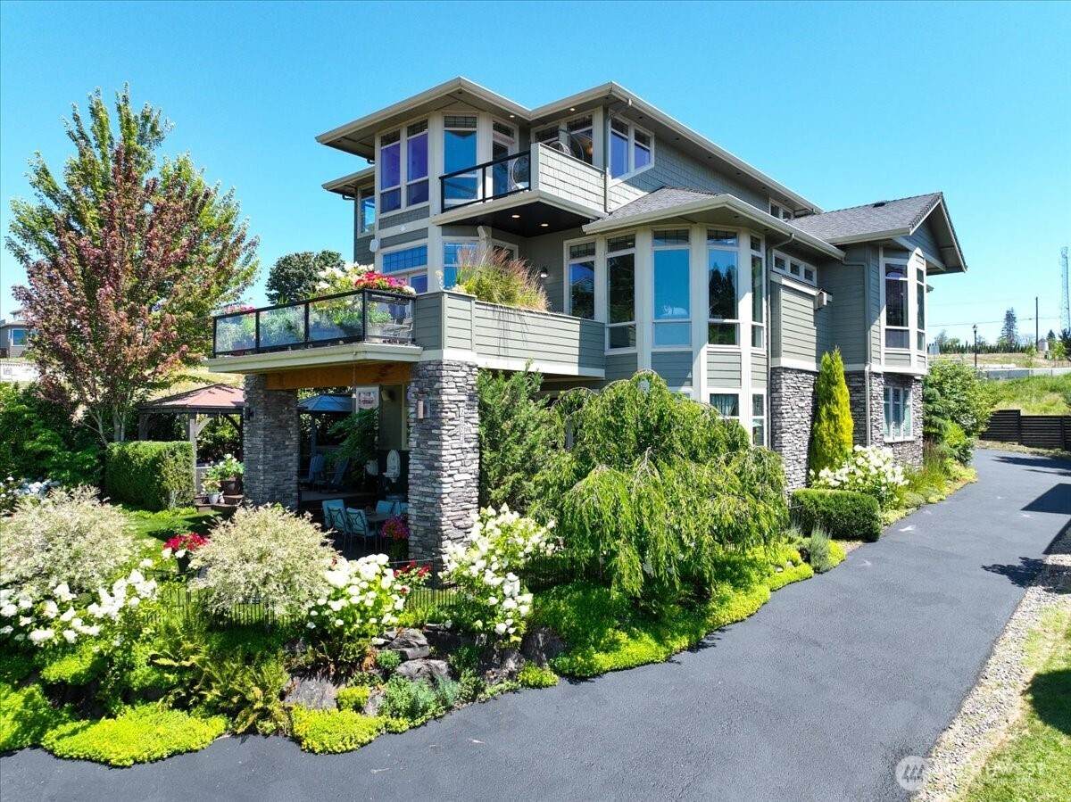 1672 Juneau Court - Photo 1