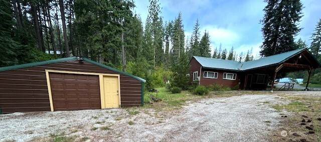 2205 Pine Tree Road Road - Photo 1