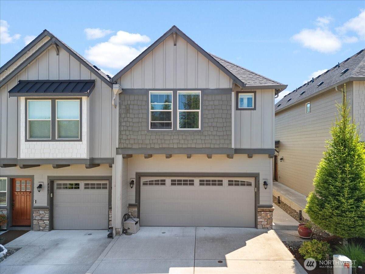 4305 Sage Loop - Photo 1