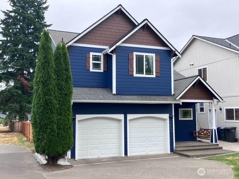 1300 Bay Street - Photo 1