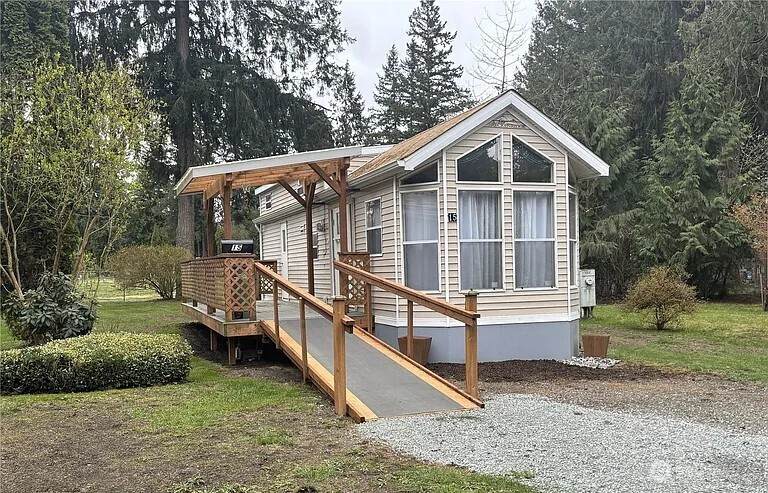 24443 Wicker Road - Photo 1