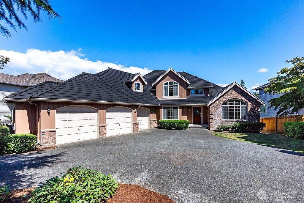 205 101st Avenue - Photo 1