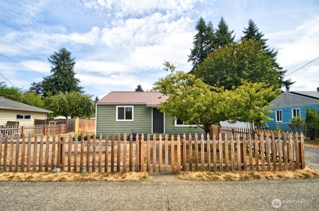 1310 Johnson Road - Photo 1