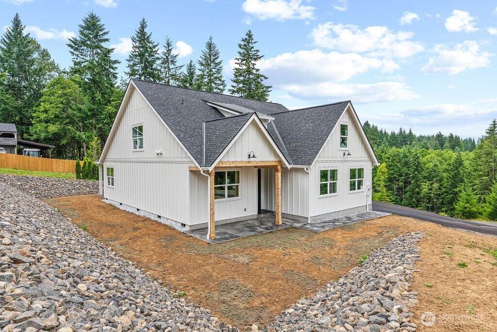 117 Red Hawk Drive - Photo 1