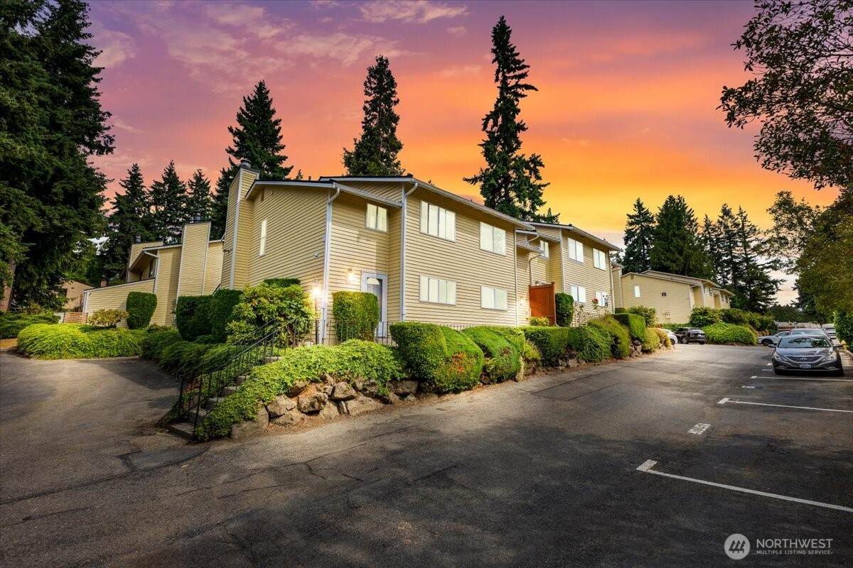 12024 101st Avenue - Photo 1