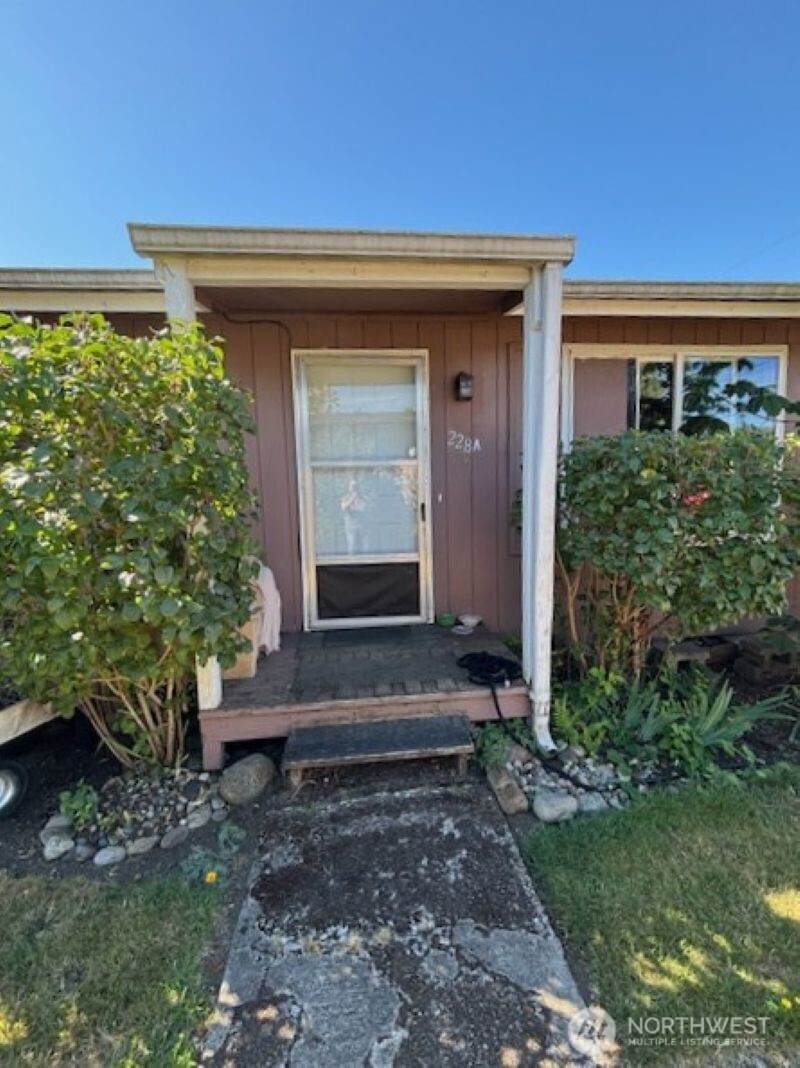 228 Mcclellan Street - Photo 1