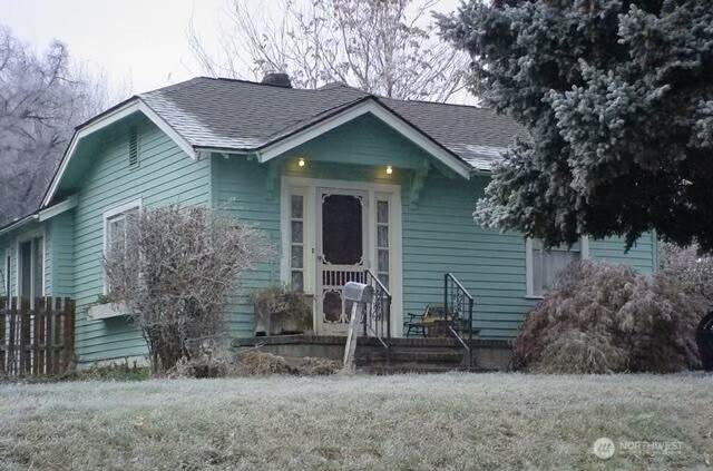 808 S 17th Avenue - Photo 1