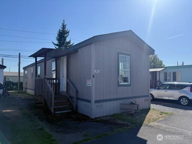 605 California - Photo 1