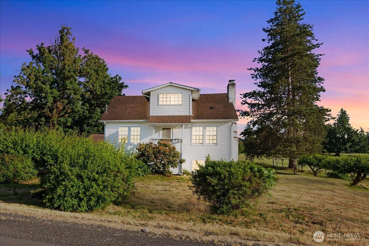 23508 Sumner Buckley Highway - Photo 1