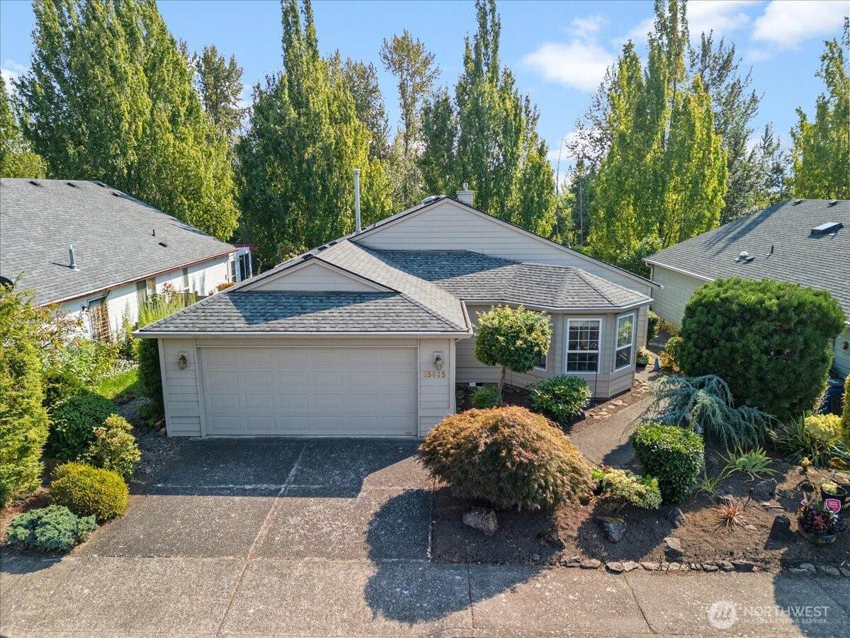 15815 35th Street - Photo 1