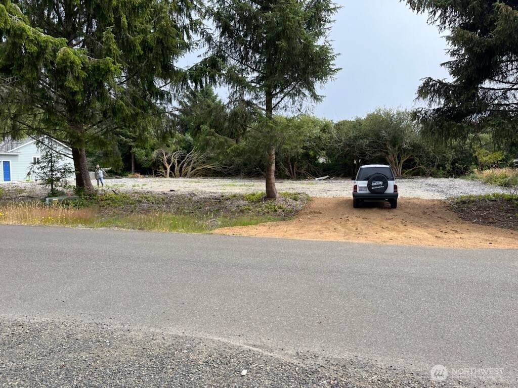 821 Shark Court - Photo 1