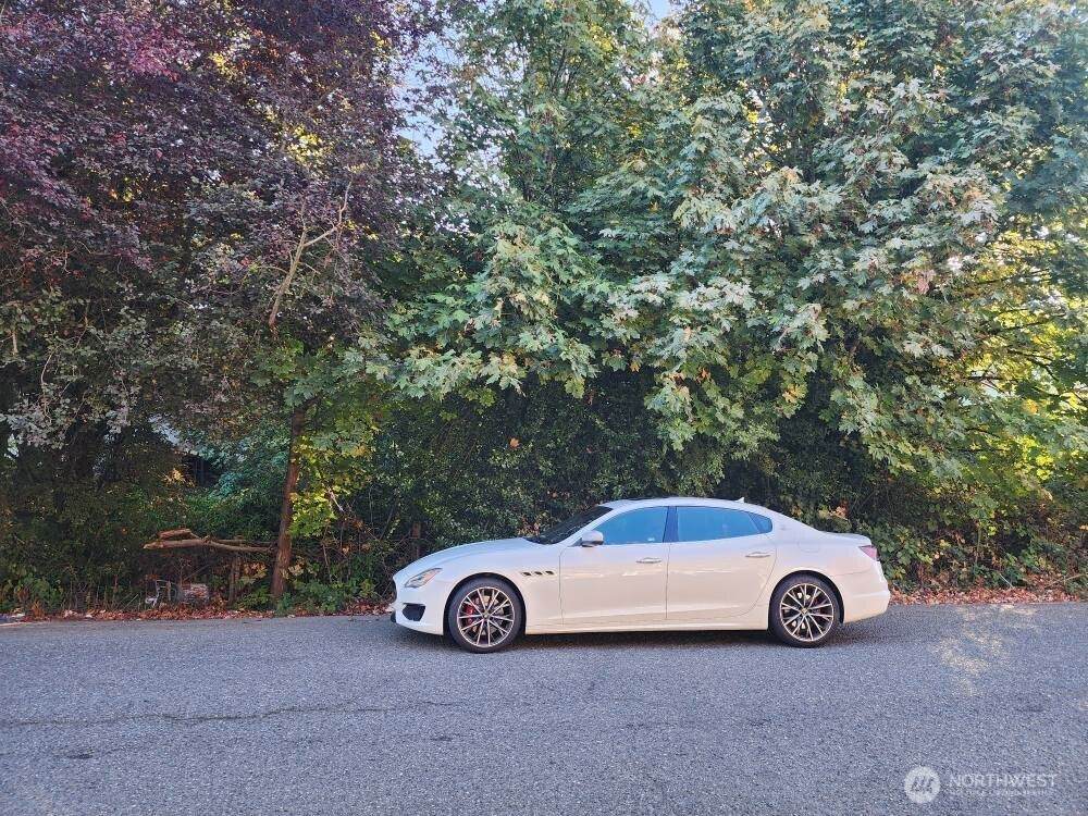 12928 64th Avenue - Photo 1