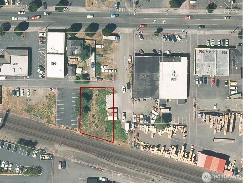 110 7th Street - Photo 1