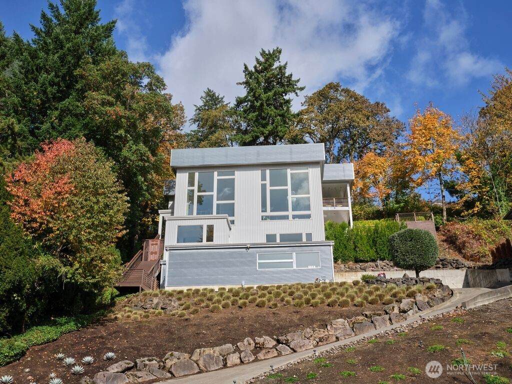 3816 Edgewood Drive - Photo 1