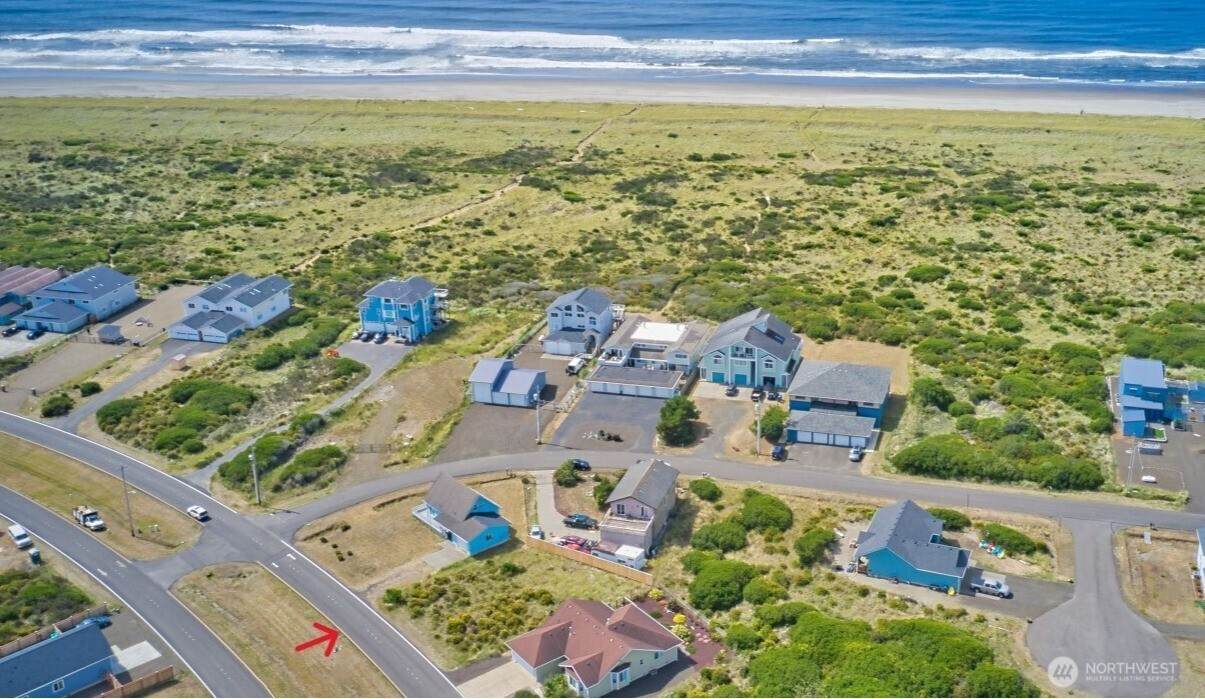 1037 Ocean Shores Boulevard - Photo 1