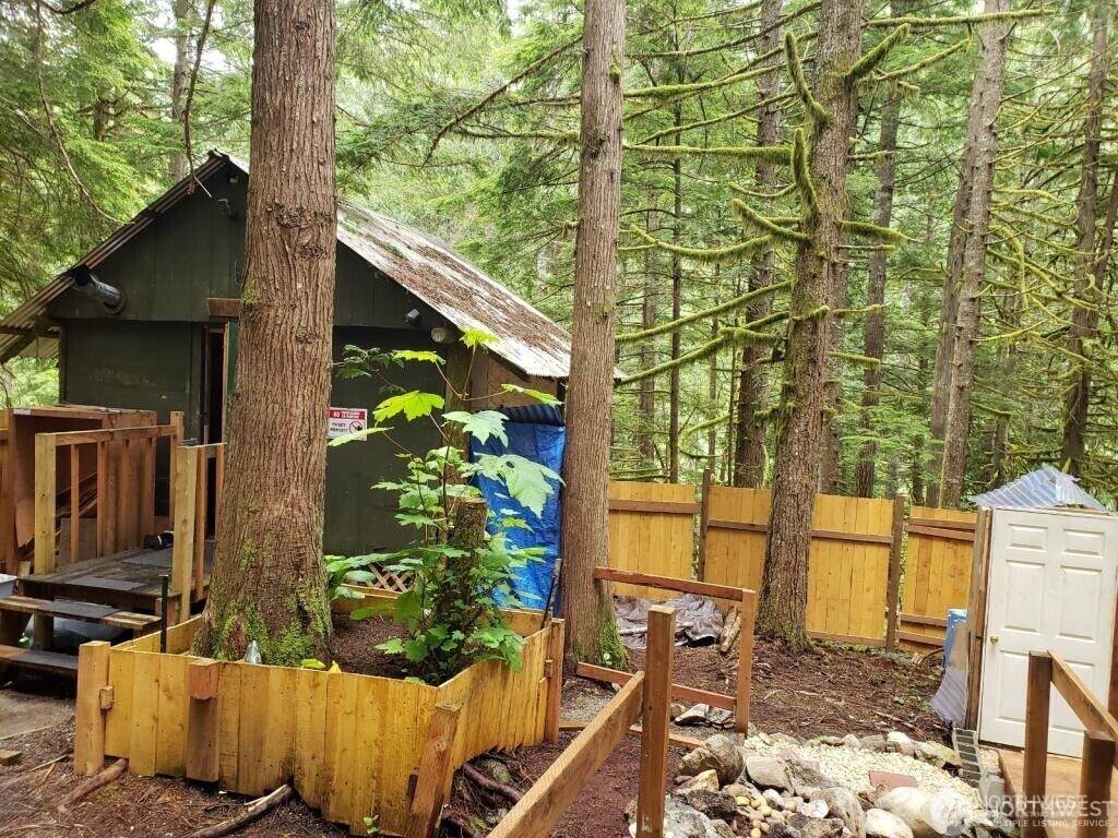 64308 Cascade River Road - Photo 1