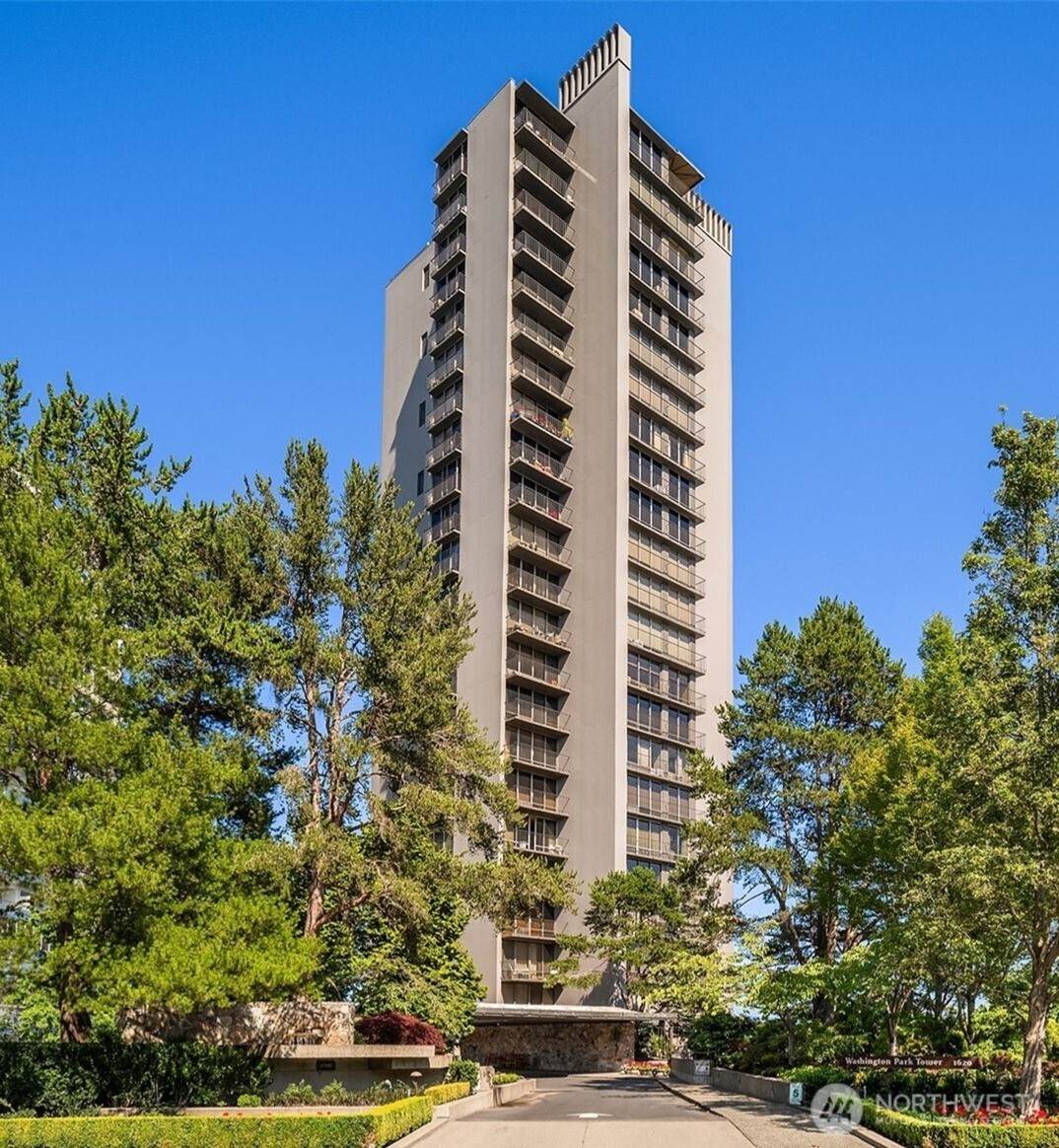 1620 43rd Avenue - Photo 1