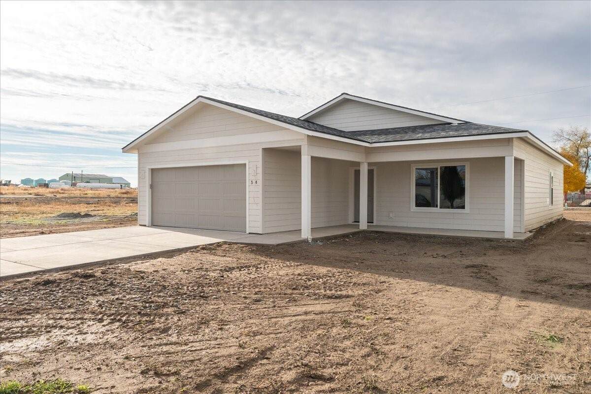 34 Simpson Street - Photo 1