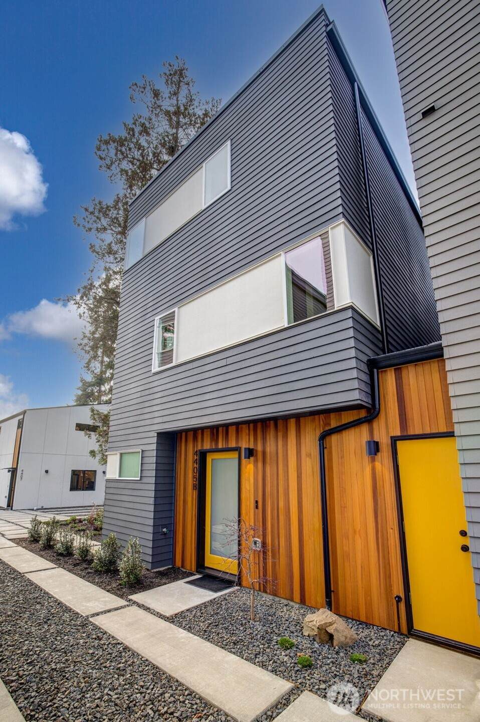 4405 B Holly Street - Photo 1