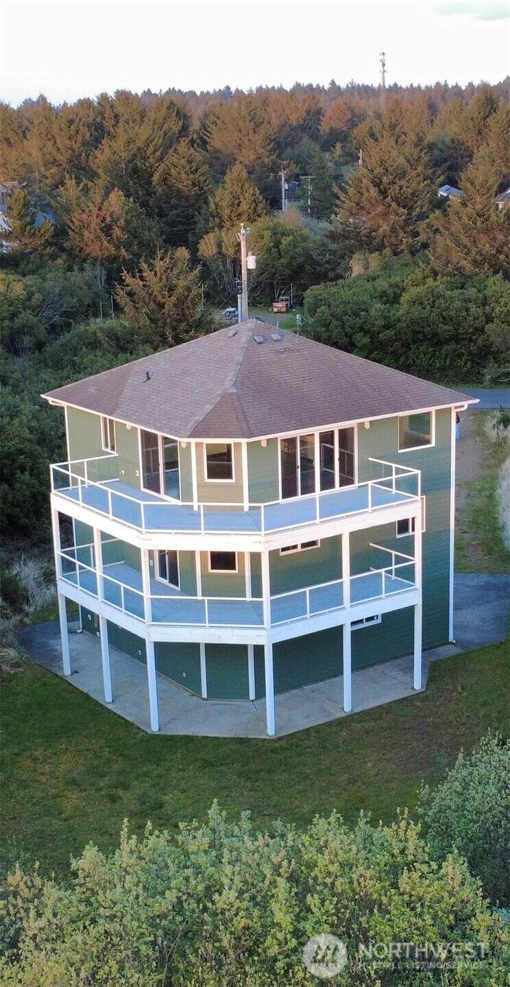 189 Sand Dune Avenue - Photo 1