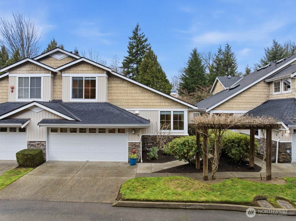 120 Newport Way - Photo 1