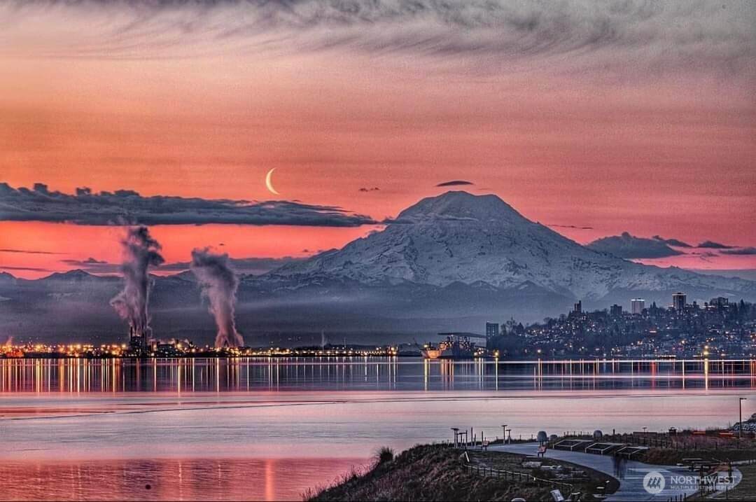 525 Broadway - Photo 1