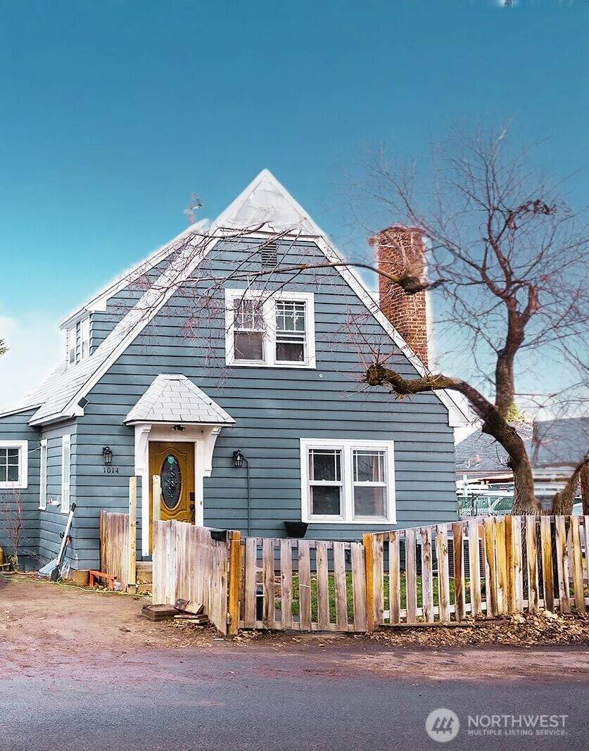 1014 Stevens Street - Photo 1
