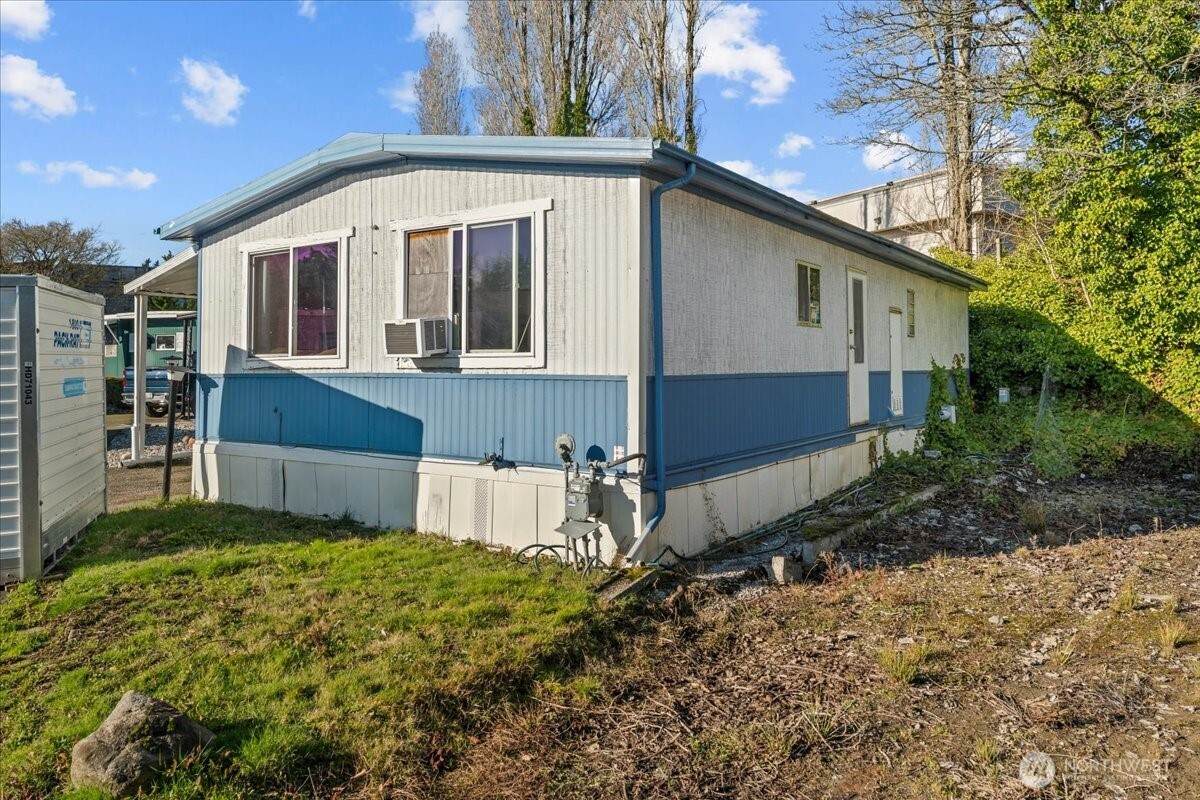 14322 Admiralty Way - Photo 1