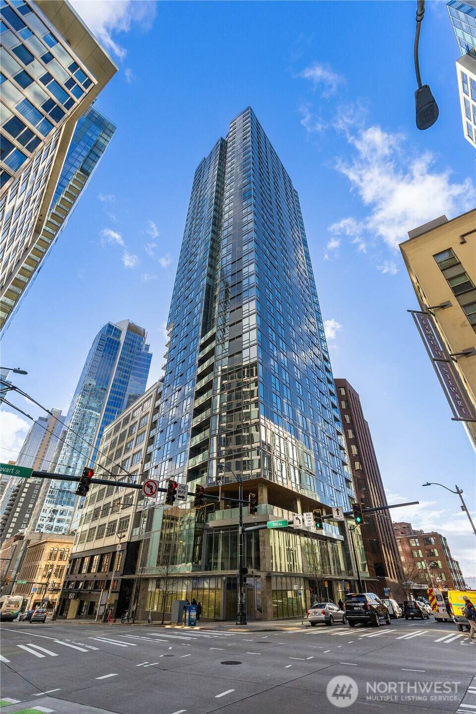 121 Stewart Street - Photo 1