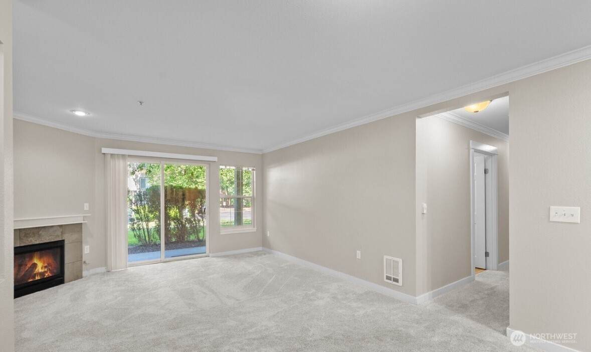 25025 Klahanie Boulevard - Photo 1