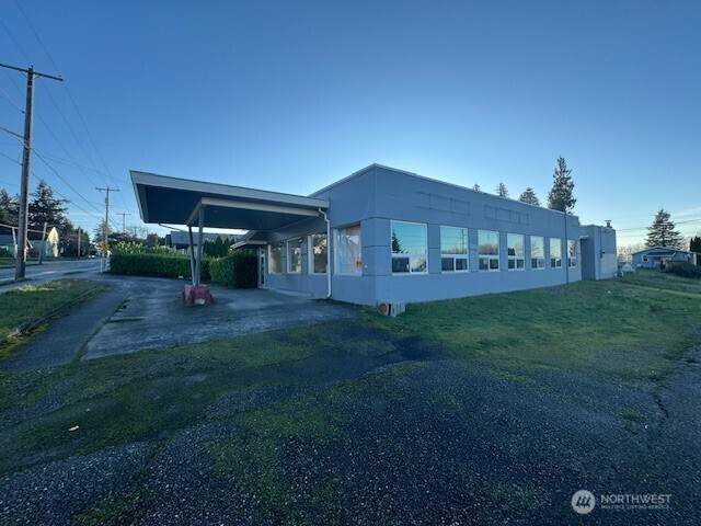 625 4th Street - Photo 1