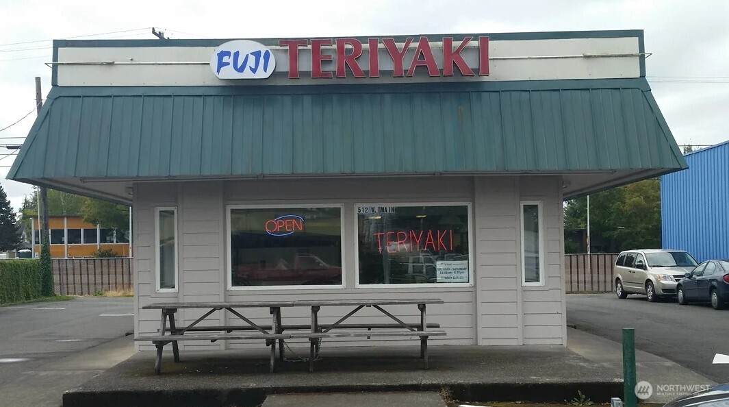 512 Main Street - Photo 1