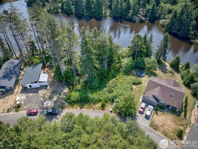 4 Sunrise Lane - Photo 1