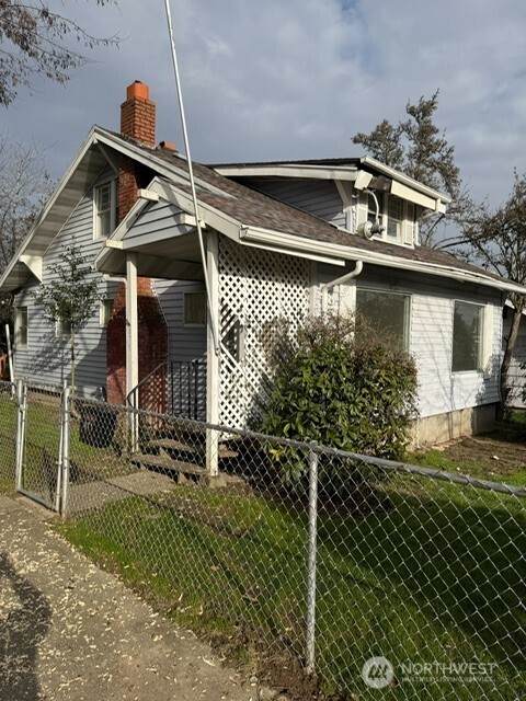 871 45th Street - Photo 1