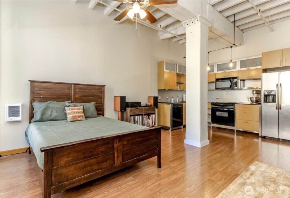 1120 Cliff Street - Photo 1