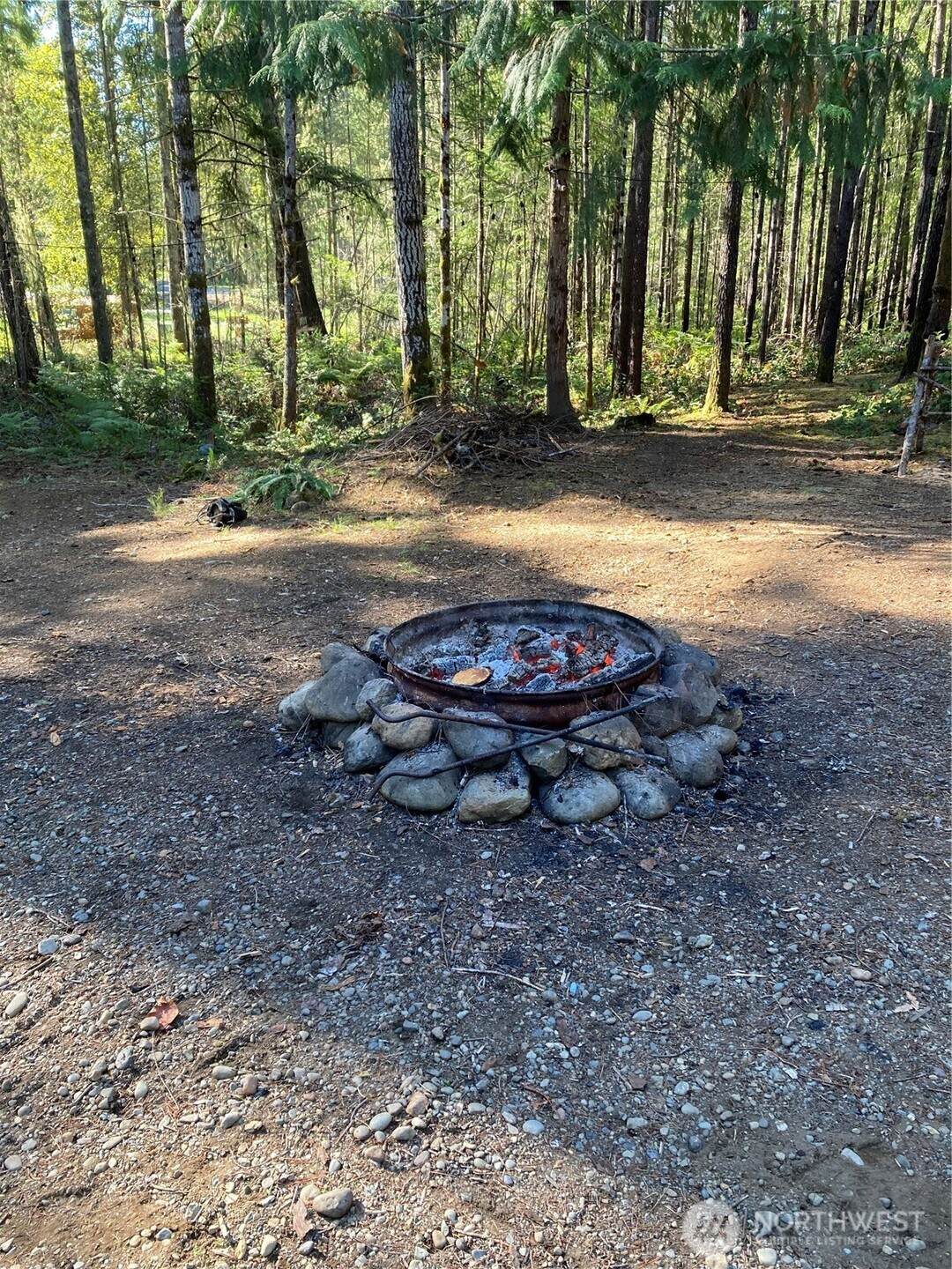 10 Tyee Place - Photo 1