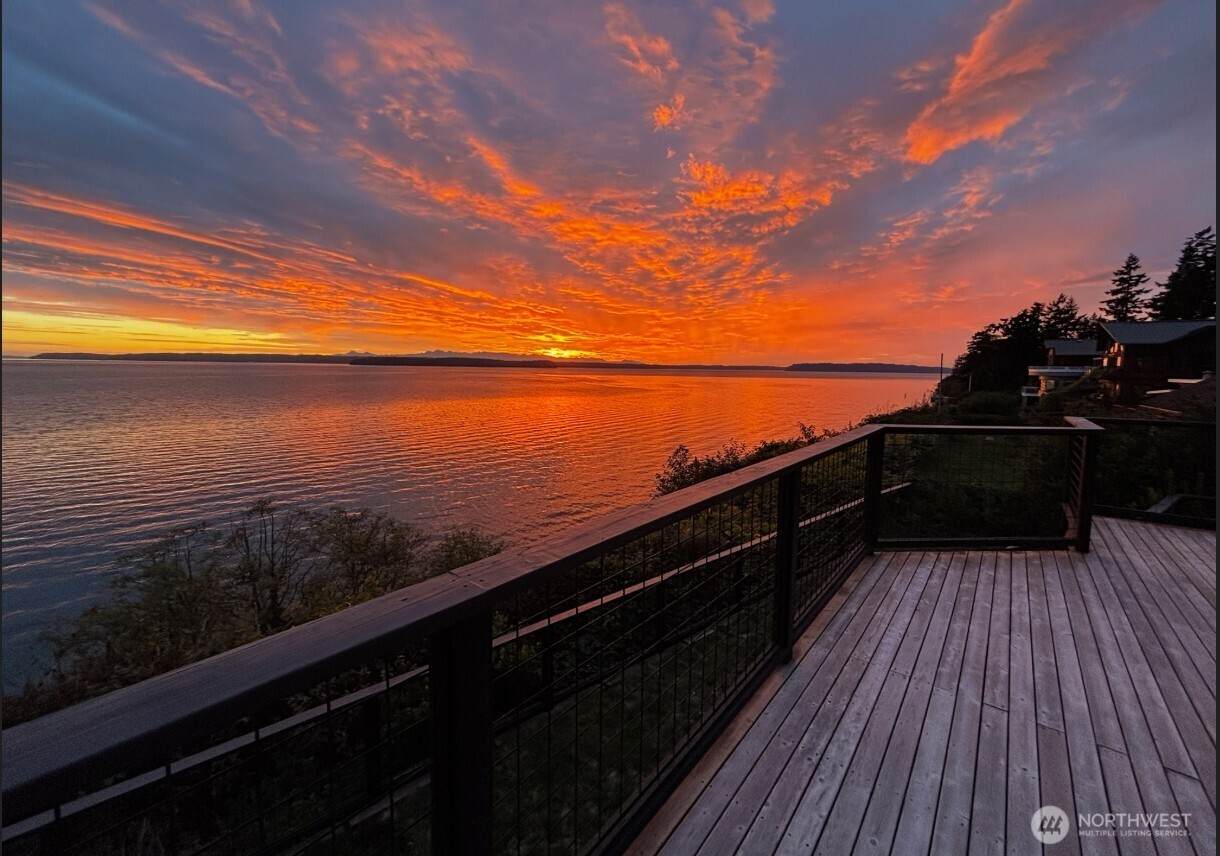 514 39th Street - Photo 1