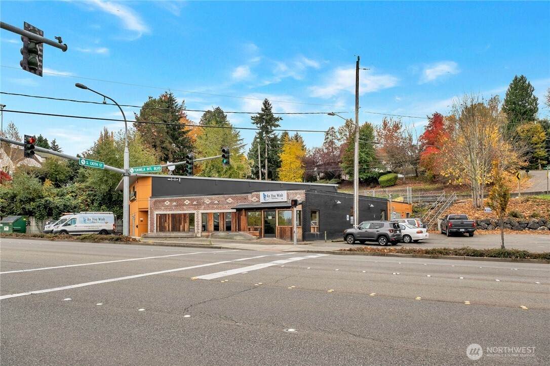13003 Tukwila International Boulevard - Photo 1