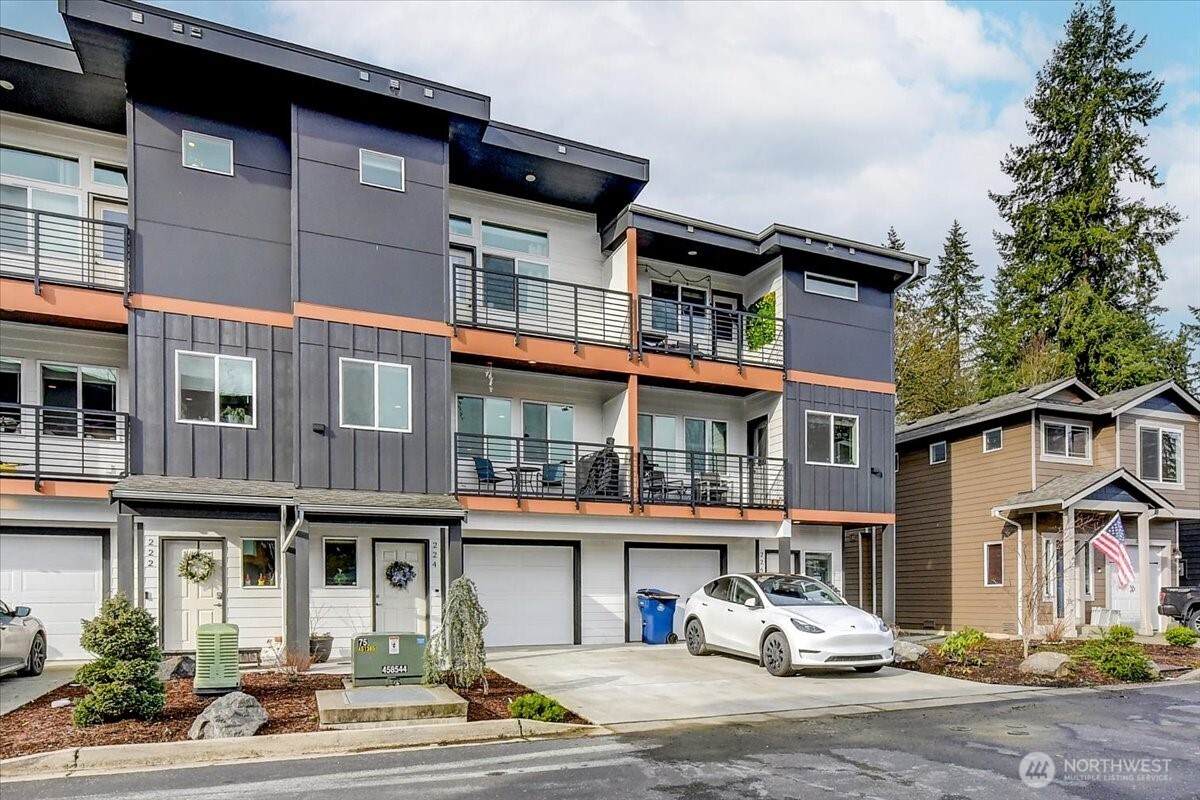 224 Raybird Avenue - Photo 1