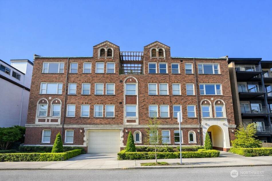 16 Valley Street - Photo 1