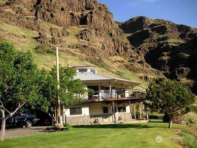 37896 Snake River Road - Photo 1
