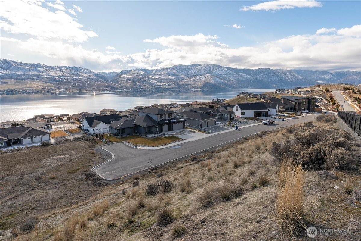 270 Crystal View Drive - Photo 1