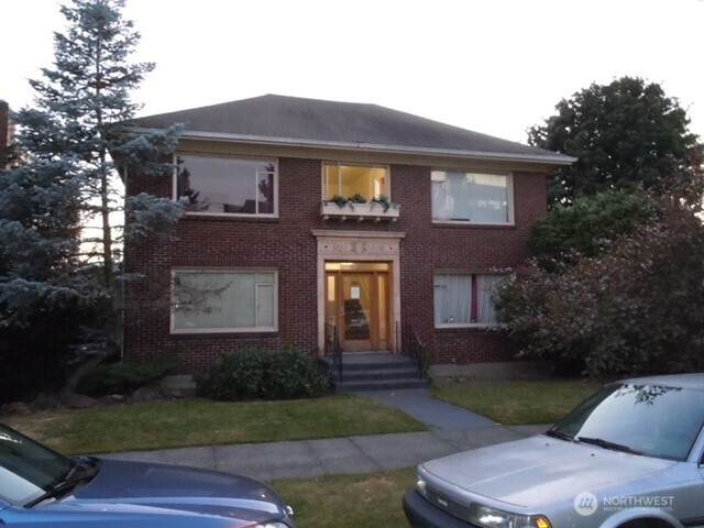 2311 Yale Avenue - Photo 1