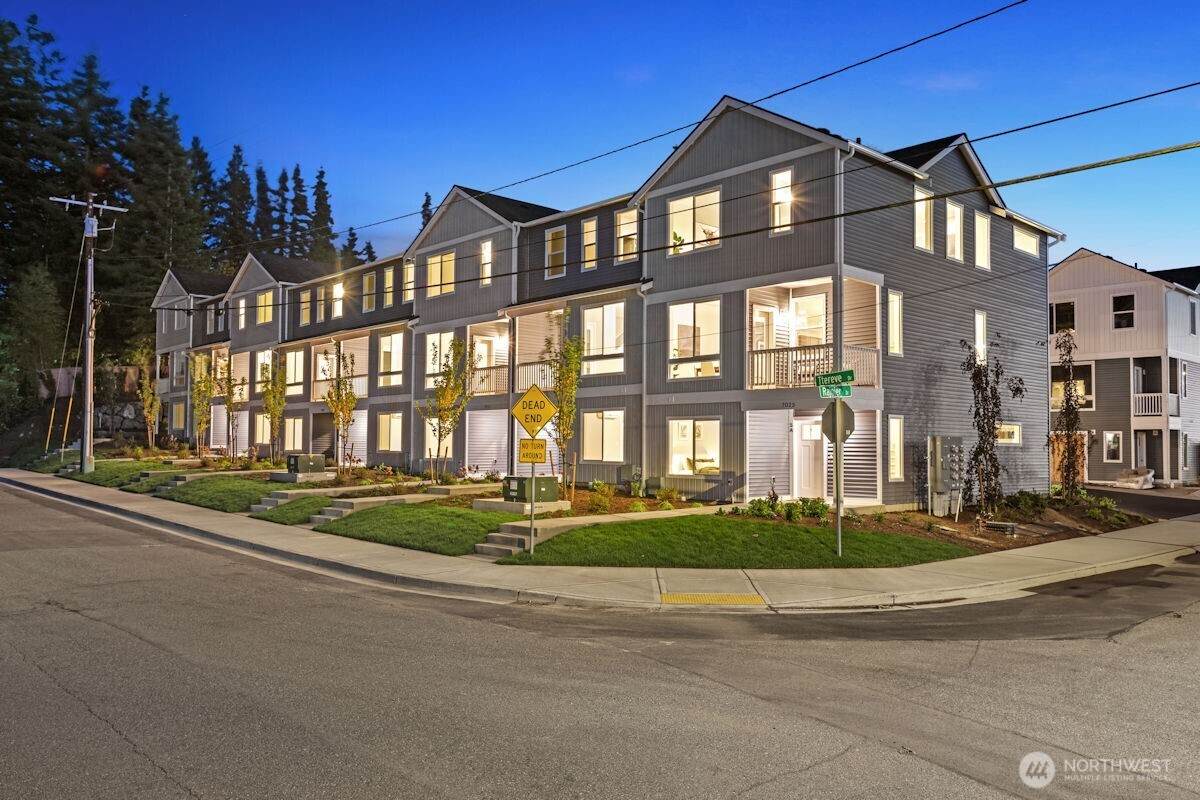 7027 Rainier Drive - Photo 1